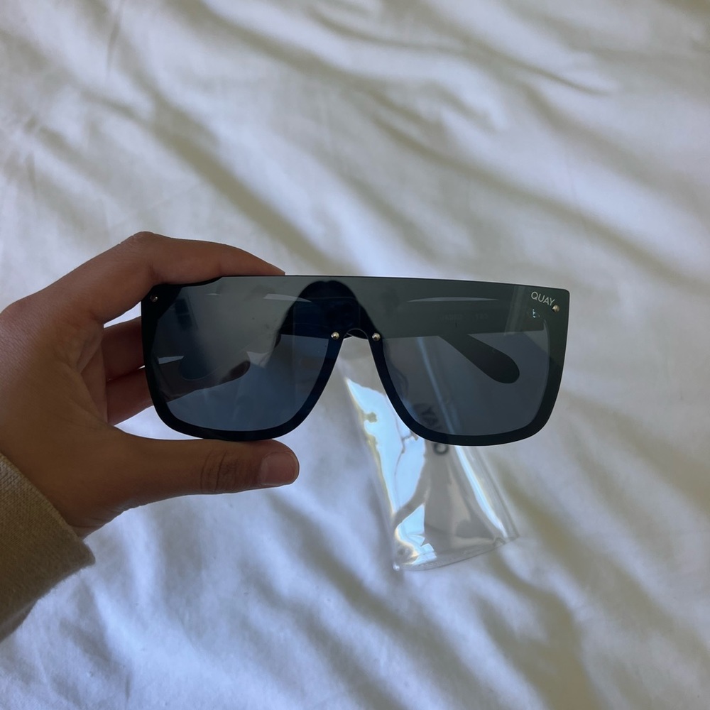Quay Glasses